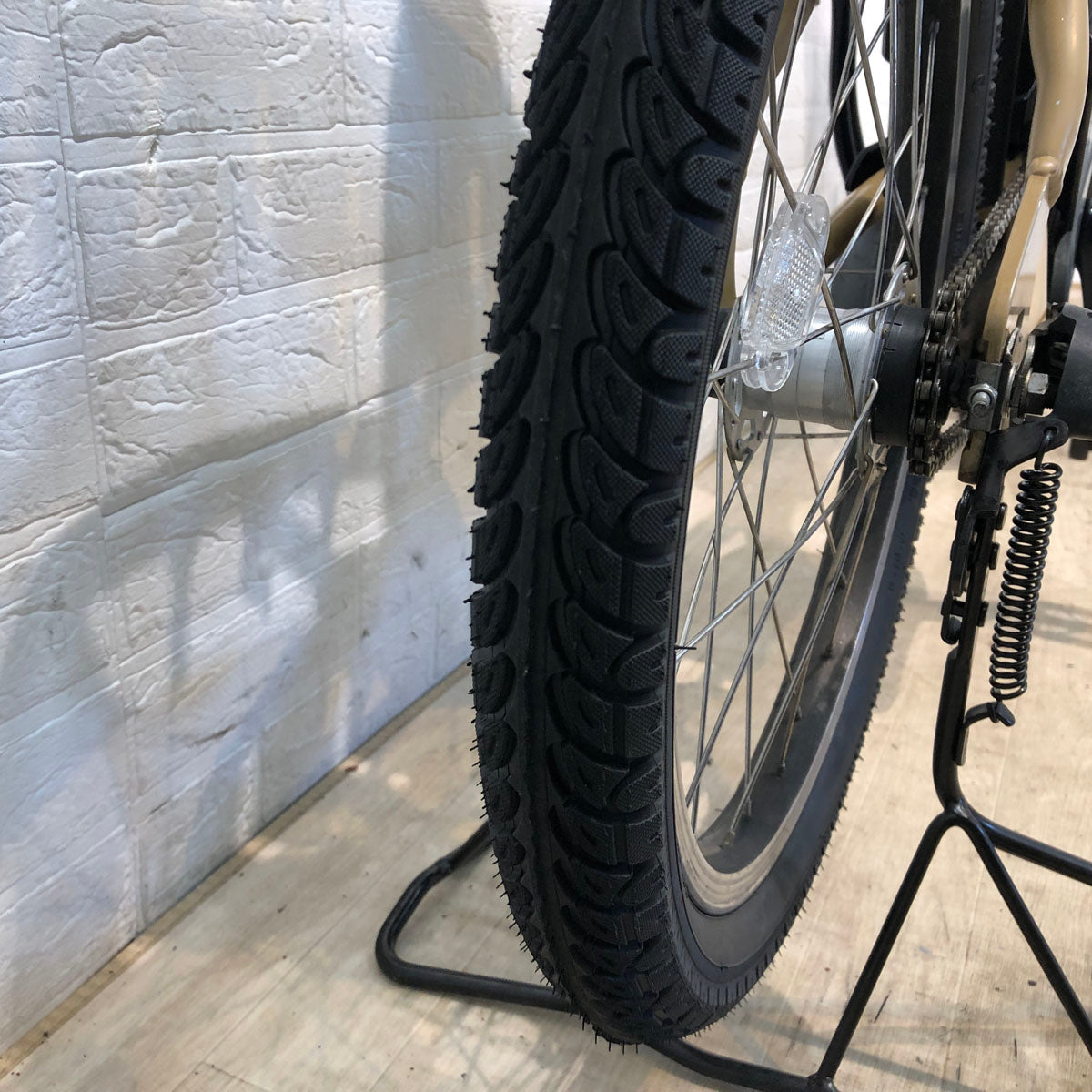 パナソニック EZ ベージュ 20インチ YU102 【中古車】