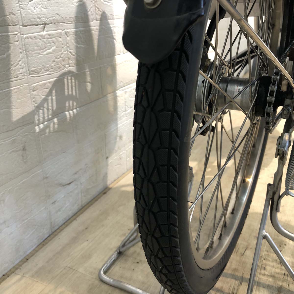 パナソニック ギュット ミニ ブラック 20インチ YU107【中古車】