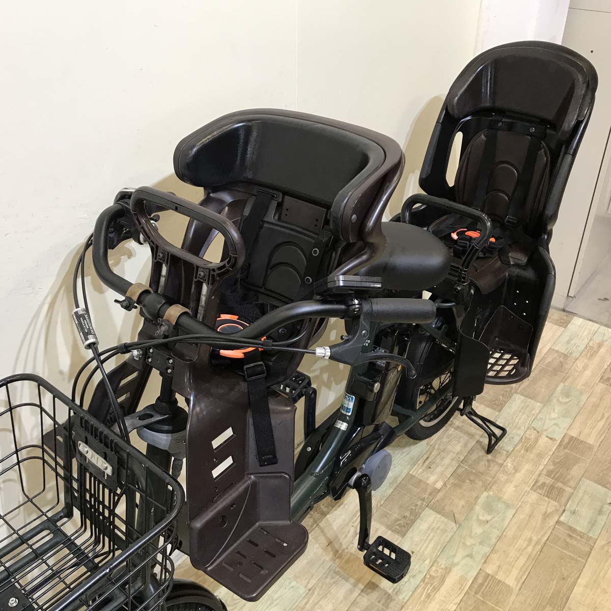 パナソニック ギュット アニーズ グリーン 20インチ KW050【中古車】