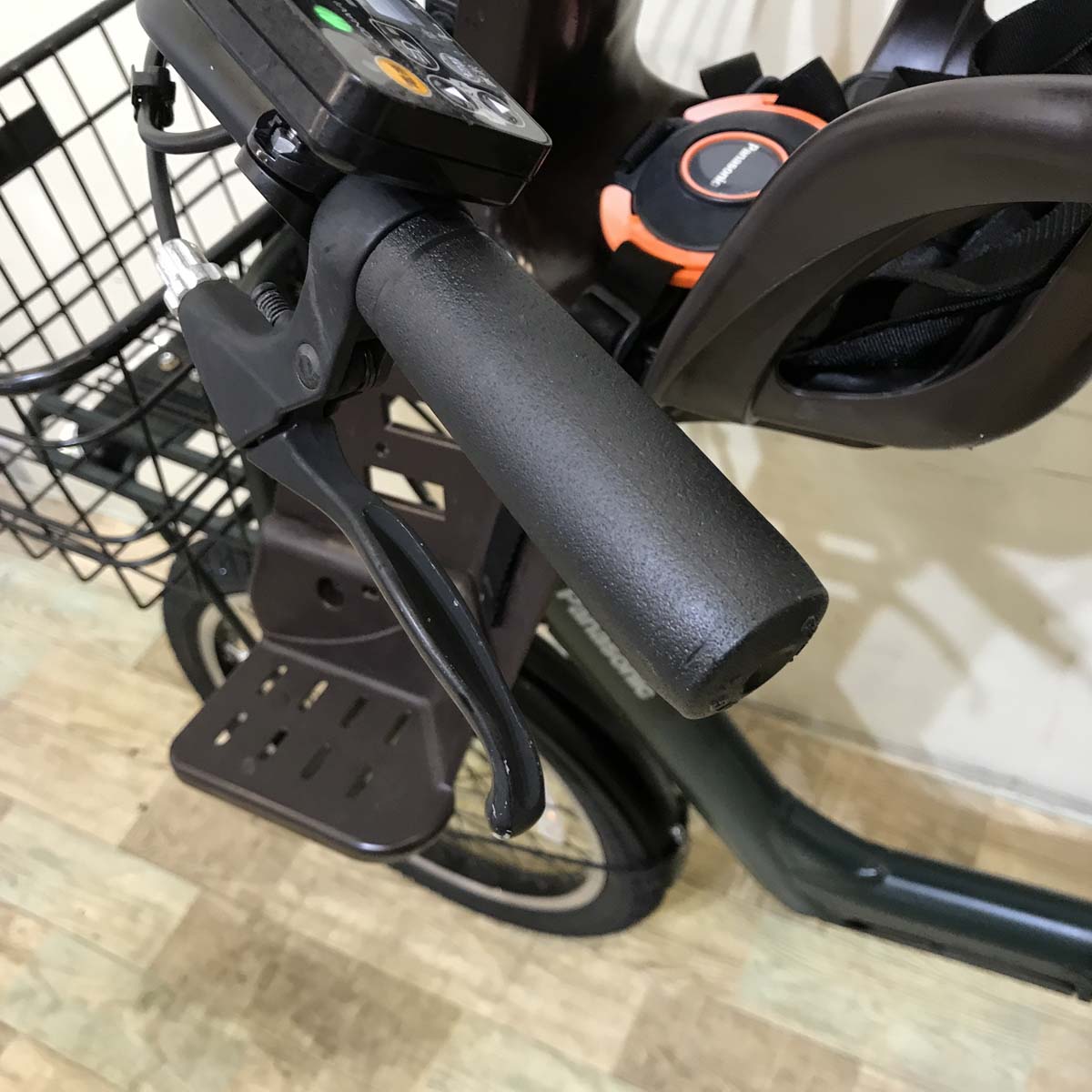 パナソニック ギュット アニーズ グリーン 20インチ KW050【中古車】