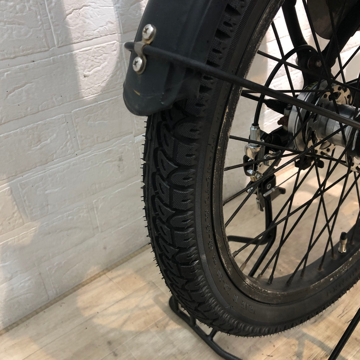 パナソニック ギュット アニーズ DX ブラック 20インチ YU115【中古車】
