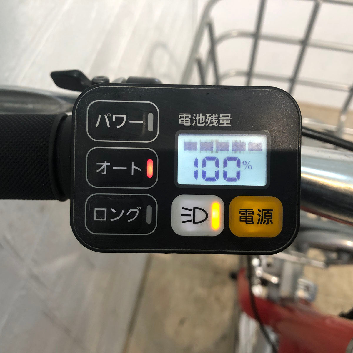 パナソニック Jコンセプト レッド 20インチ YU121 【中古車】