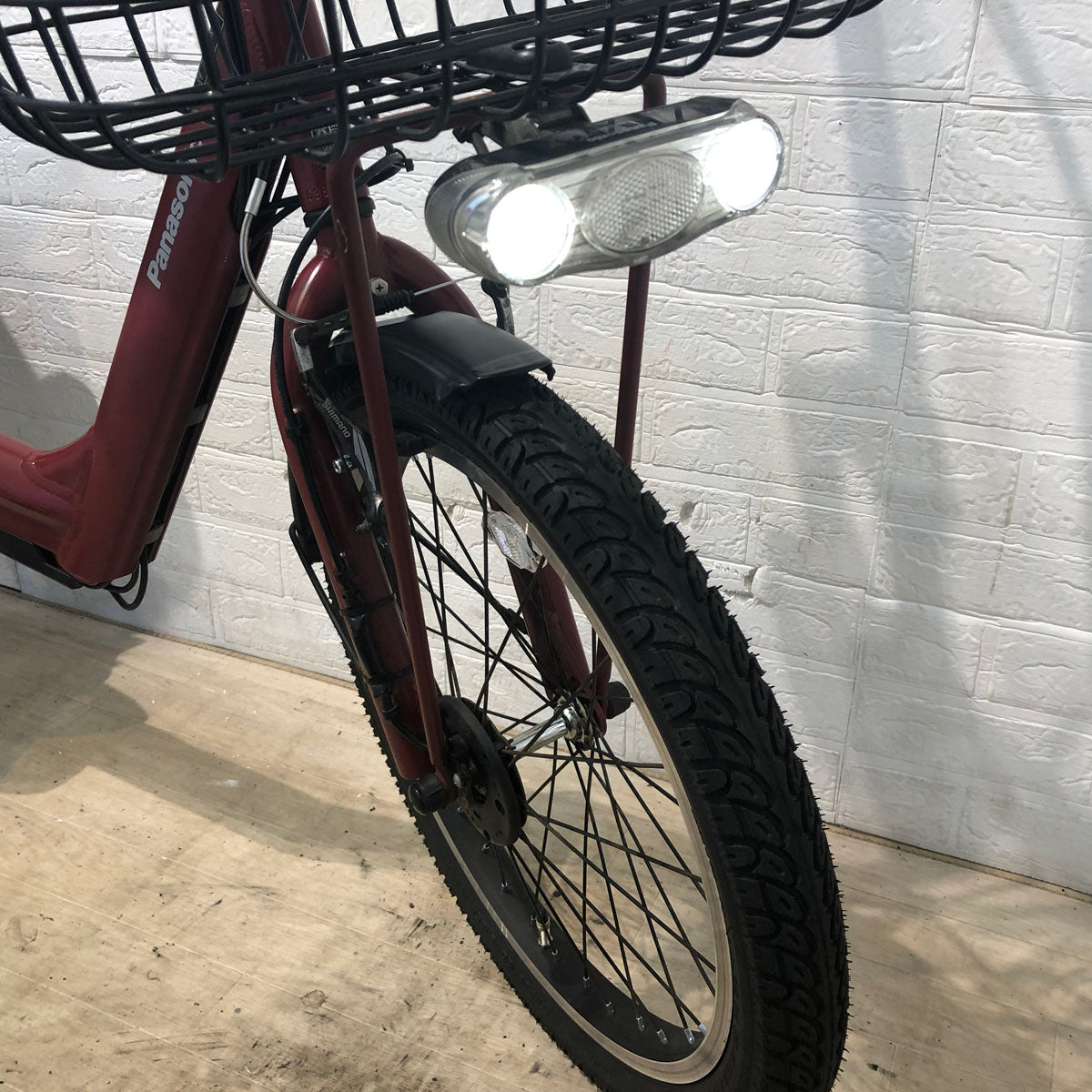 パナソニック ギュット アニーズ レッド 20インチ YU122【中古車】
