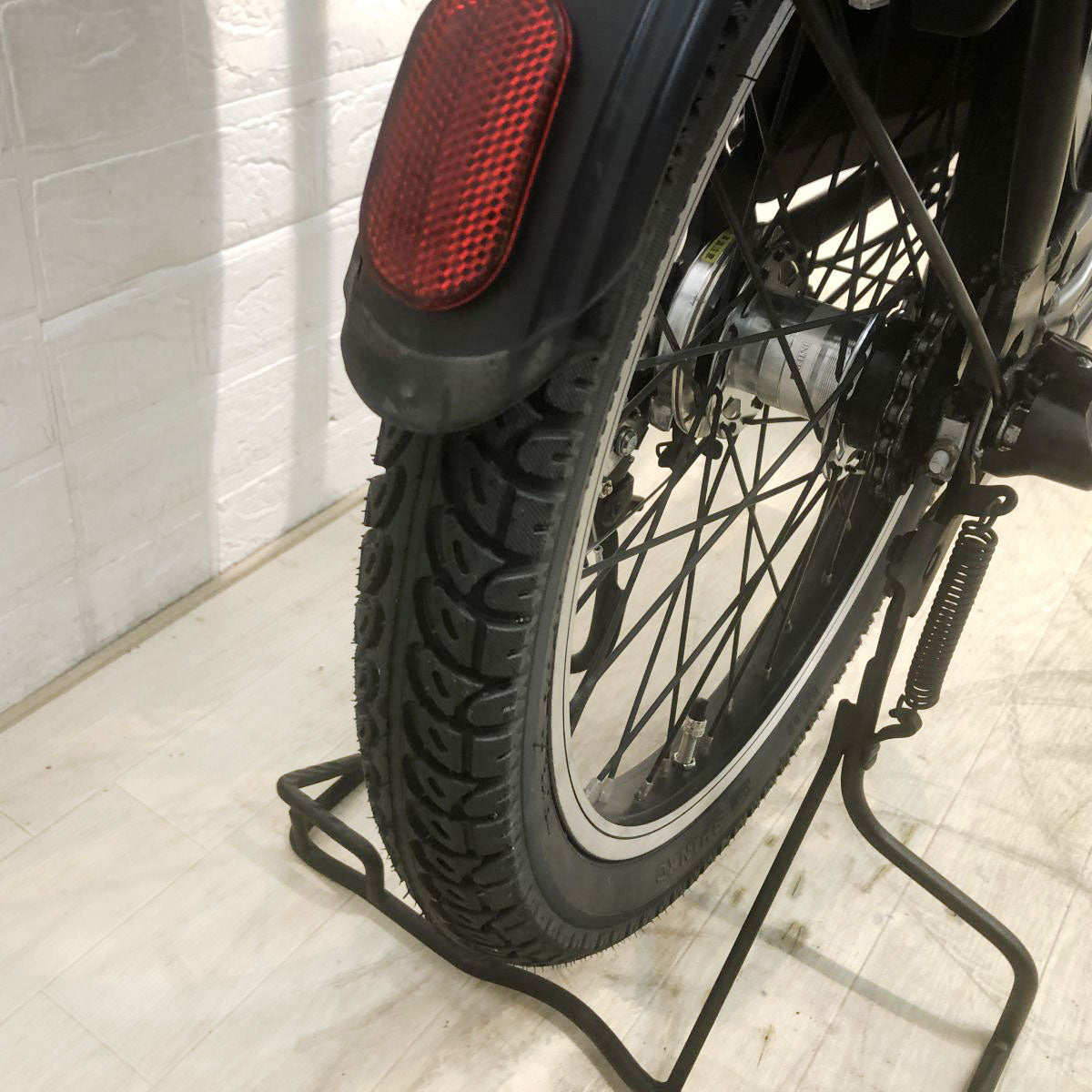 パナソニック ギュットクルームR ブラック 20インチ YH020 【中古車】