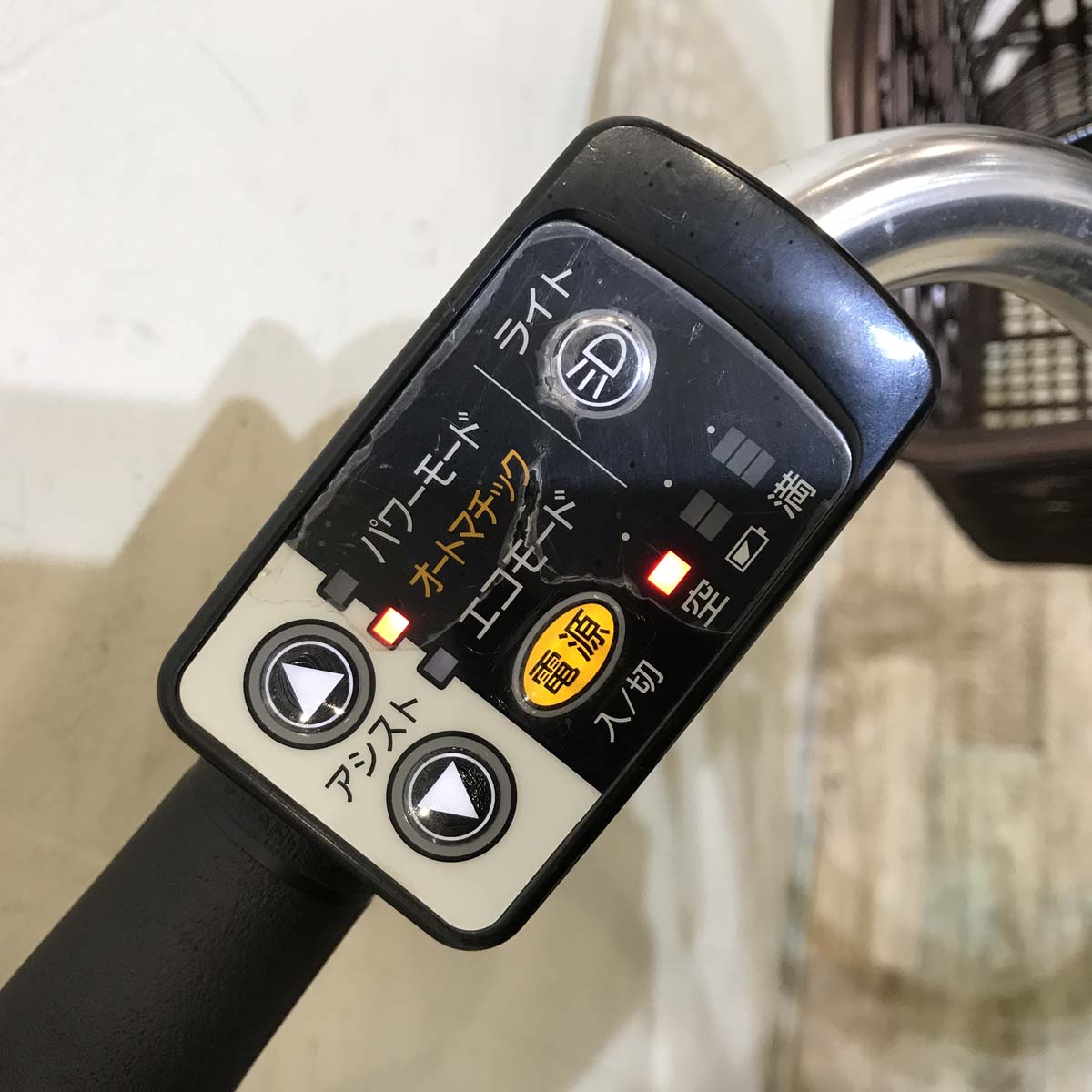 パナソニック ビビ DX ブラウン 26インチ KW061【中古車】