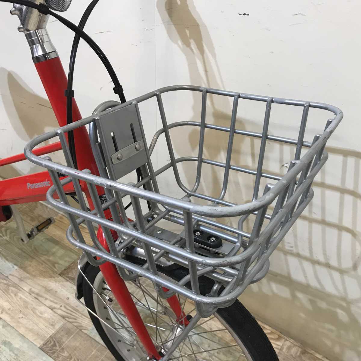 パナソニック J コンセプト レッド 20インチ KS018 【中古車】