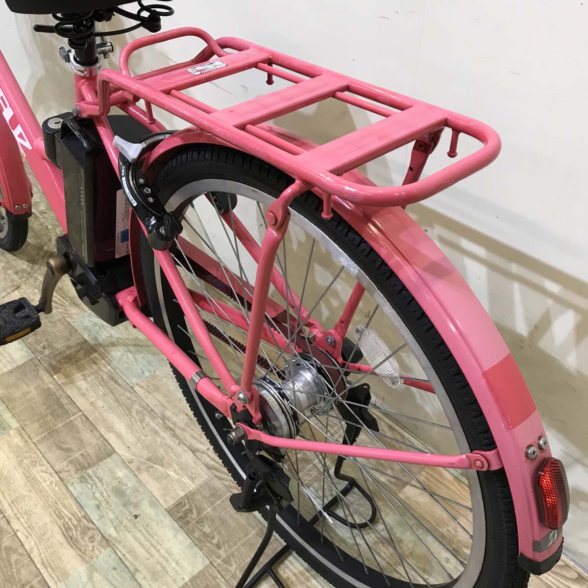 ブリヂストン ステップクルーズ ピンク 26インチ KW075【中古車】