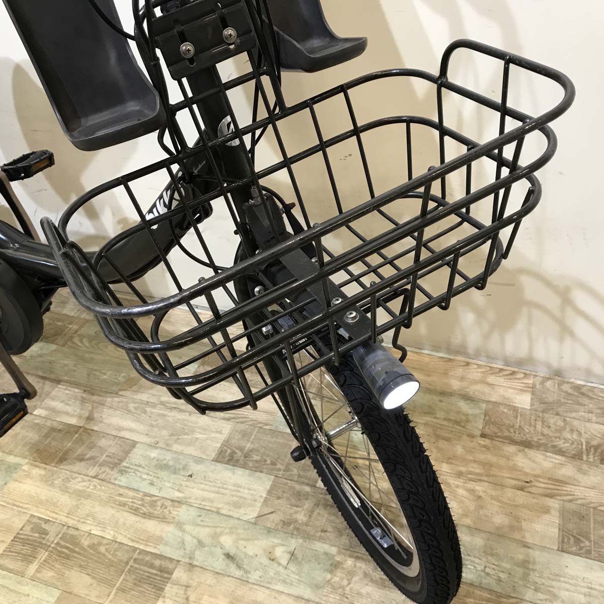 ブリヂストン bikke 2 e ビッケ ツー イー カーキ 20インチ KW079 【中古車】