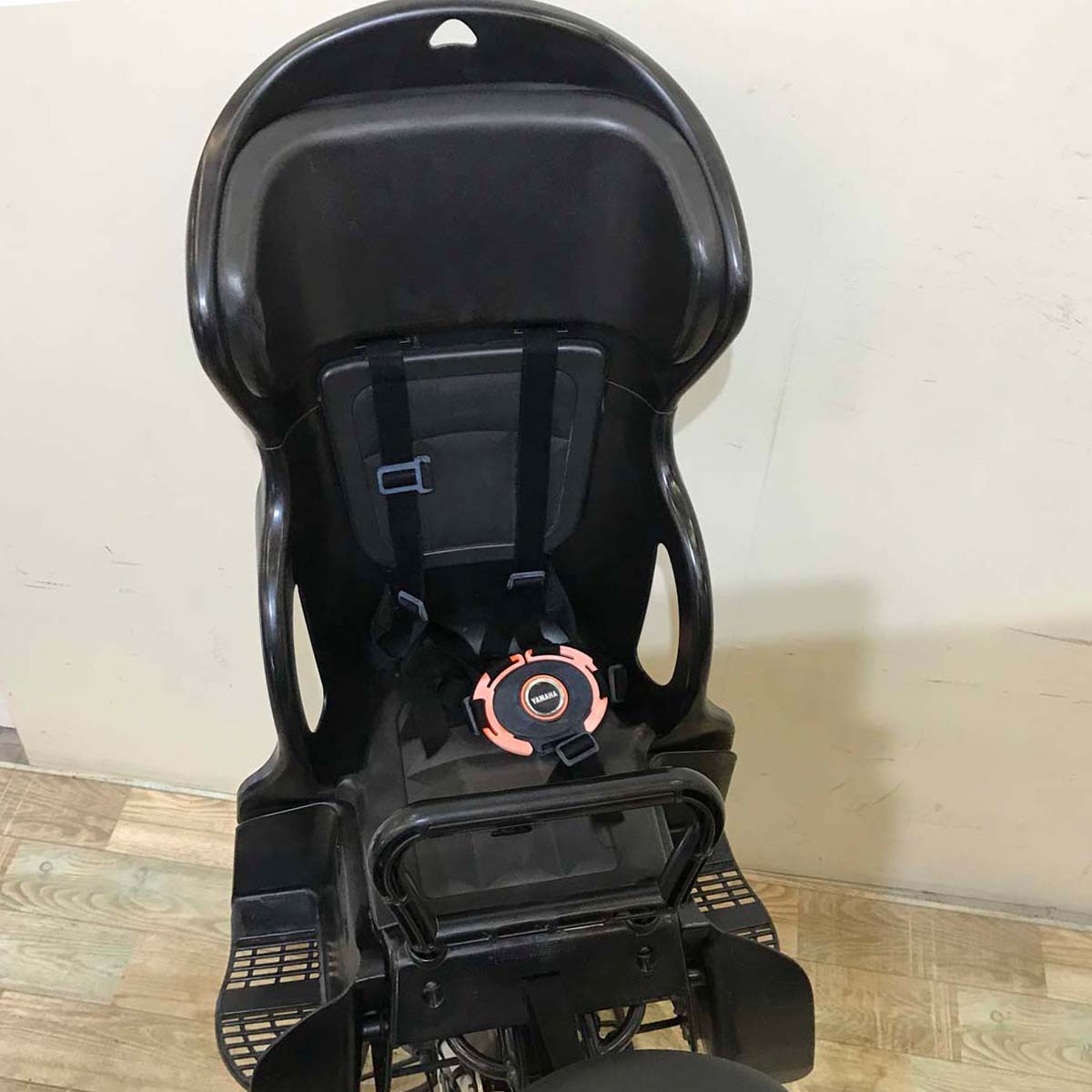 パナソニック ギュット アニーズ ホワイト 20インチ KW084【中古車】