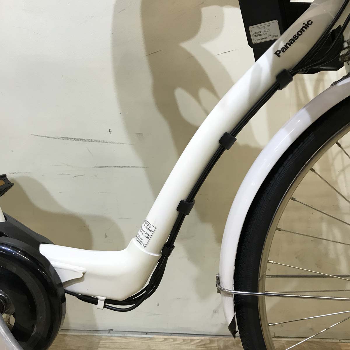 パナソニック ギュット プラス ホワイト 26インチ KW085 【中古車】