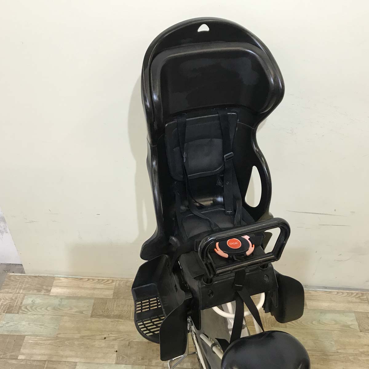 パナソニック ギュット プラス ホワイト 26インチ KW085 【中古車】