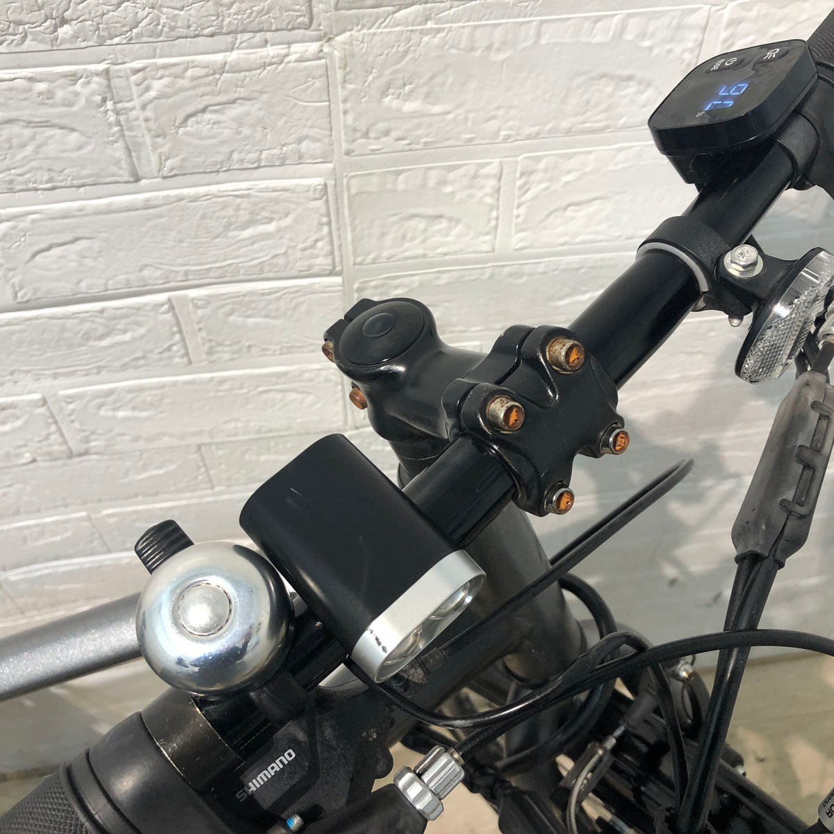 ブリヂストン TB1e グレー 27インチ SR399Y 【中古車】