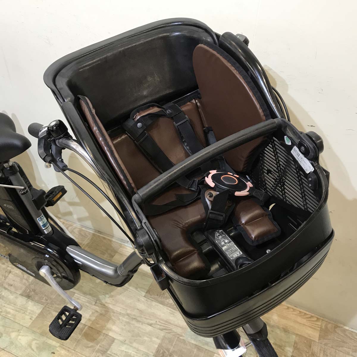 パナソニック ギュット ミニ シルバー 20インチ KW093【中古車】