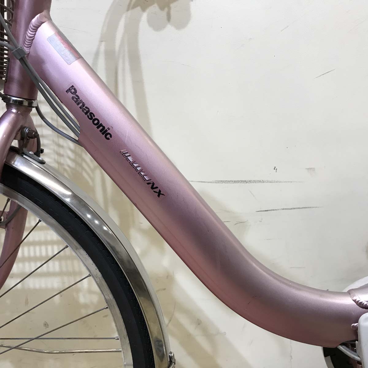 【バッテリー・充電器無し】パナソニック ビビ NX ピンク 26インチ KW095 【中古車】