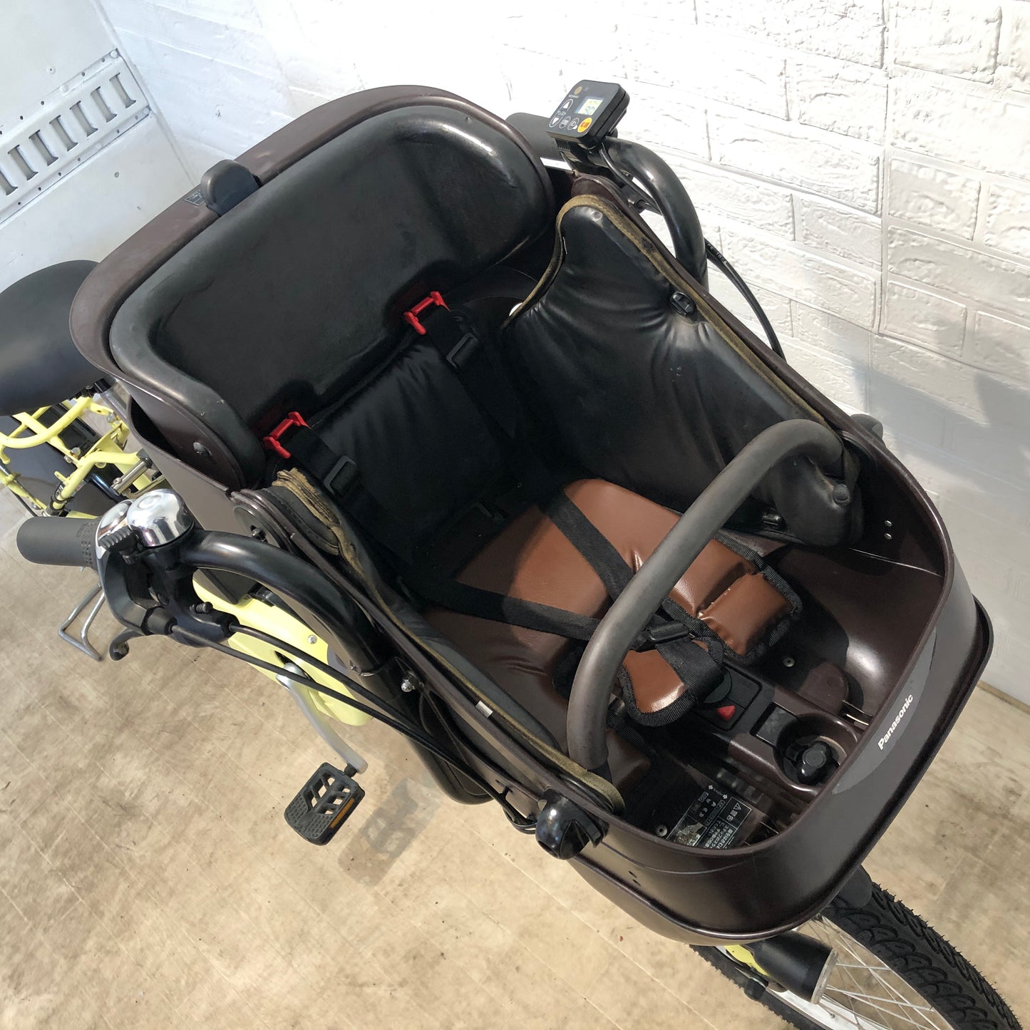 パナソニック ギュット ミニ DX イエロー 20インチ YQ021【中古車】