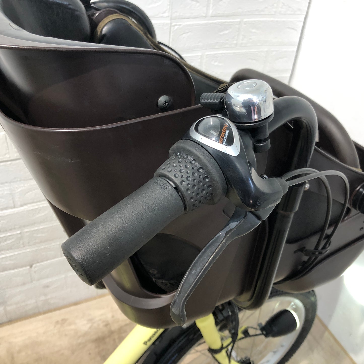パナソニック ギュット ミニ DX イエロー 20インチ YQ021【中古車】