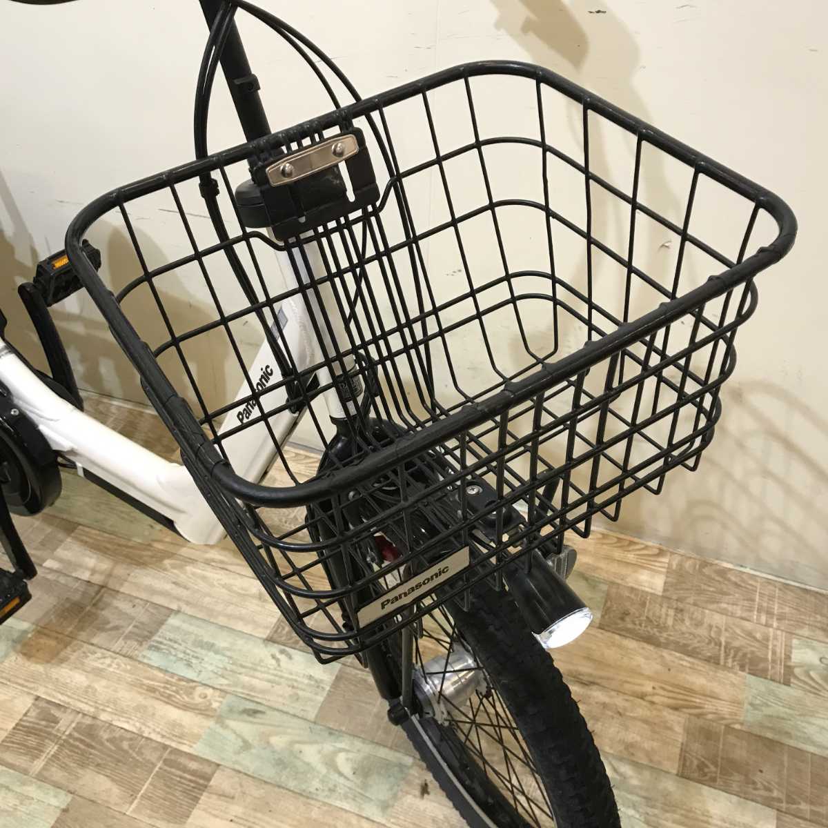 パナソニック ギュット アニーズ ホワイト 20インチ KS042【中古車】