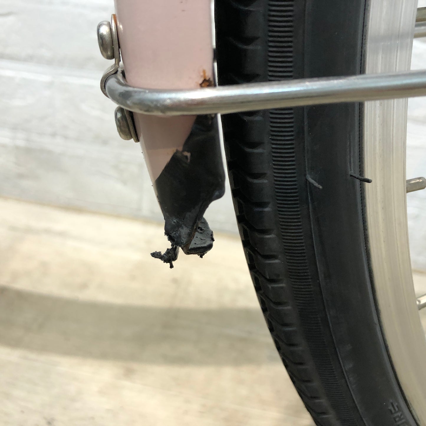 ブリヂストン アシスタ ファイン ピンク 24インチ YQ025 【中古車】