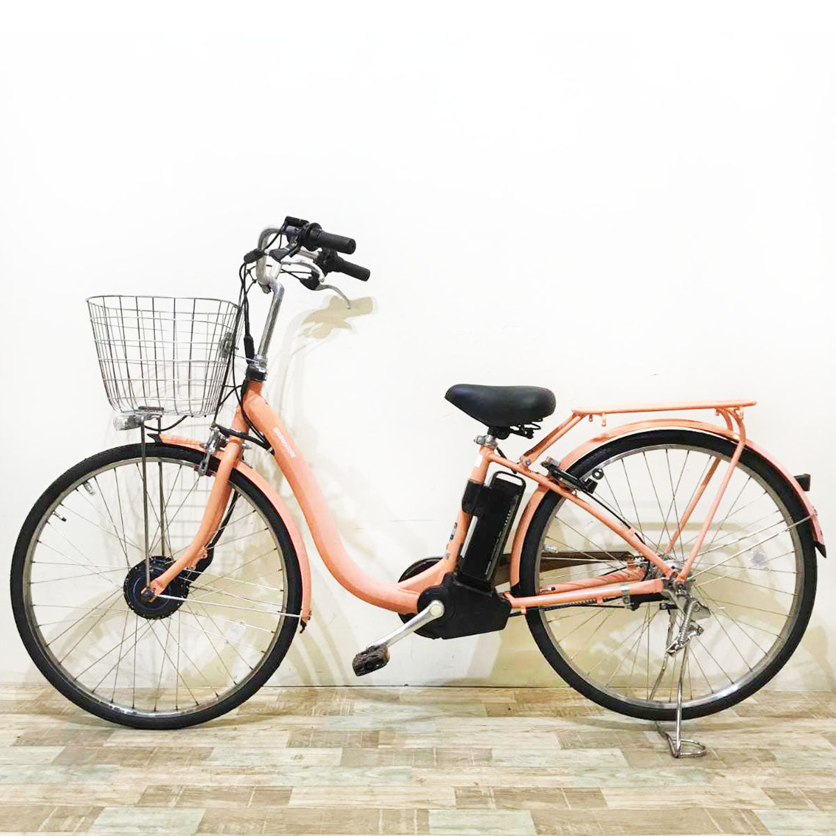 ブリヂストン フロンティア ロイヤル ピンク 26インチ KS051 【中古車】