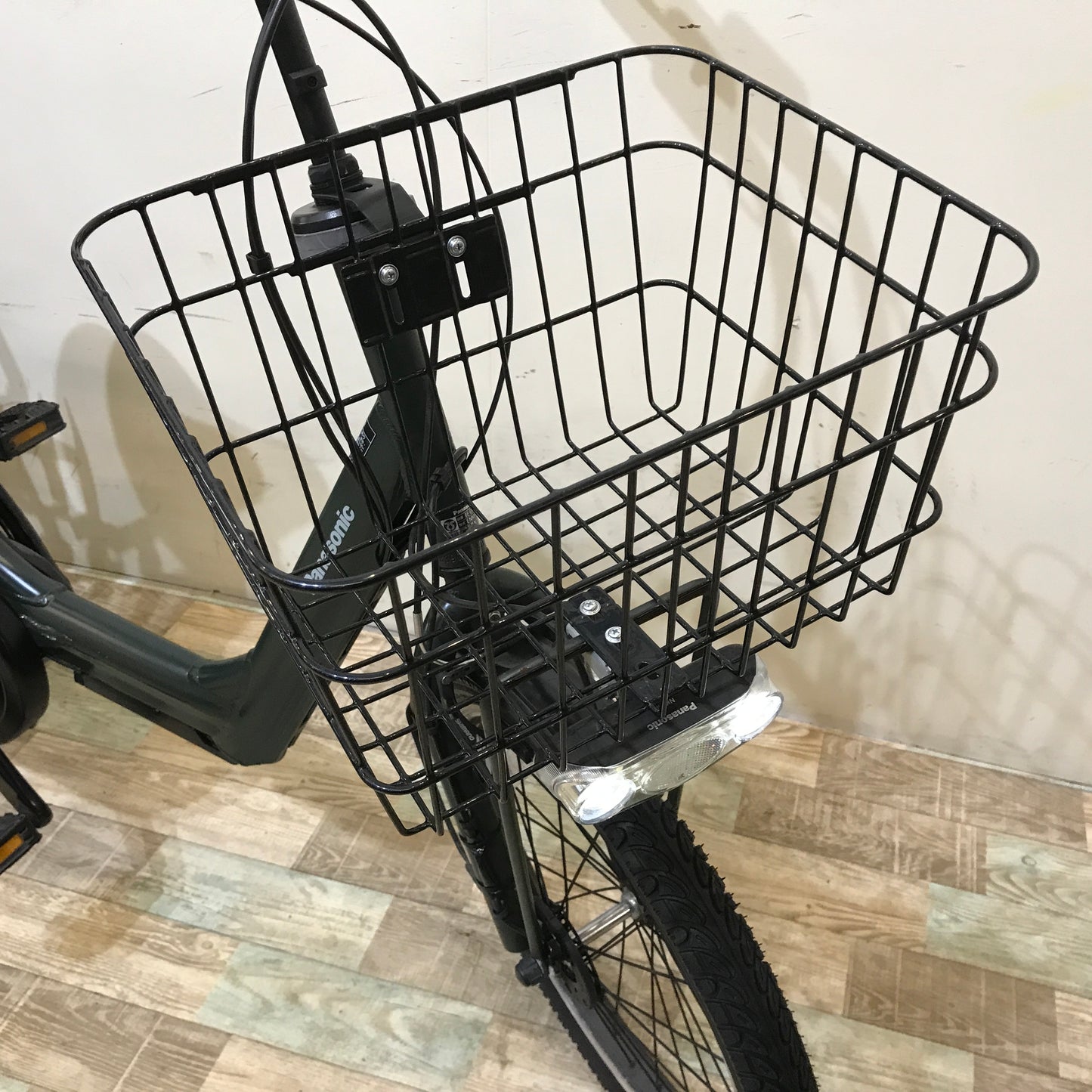パナソニック ギュット アニーズ グリーン 20インチ KS056【中古車】