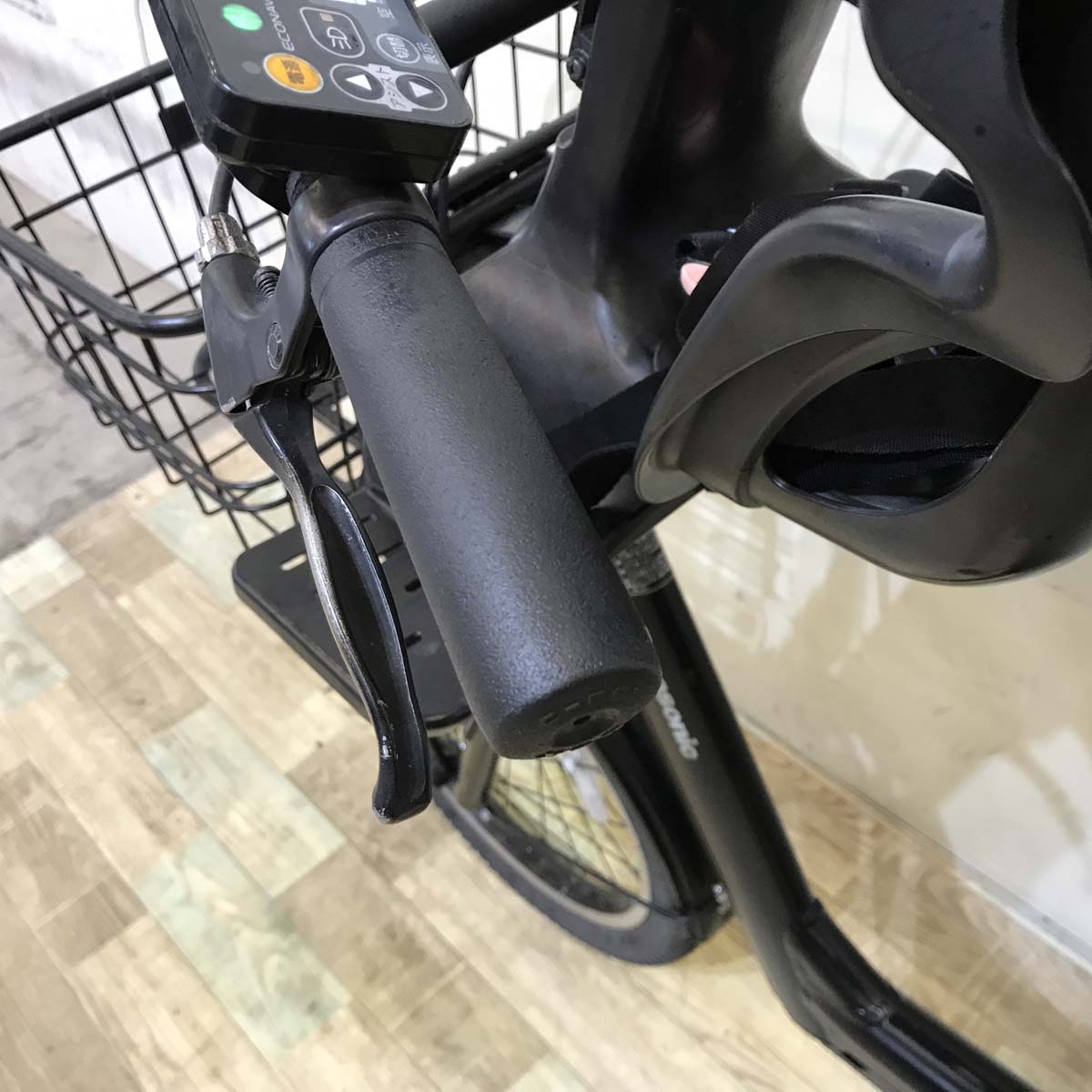 パナソニック ギュット アニーズ ブラック 20インチ KW112【中古車】