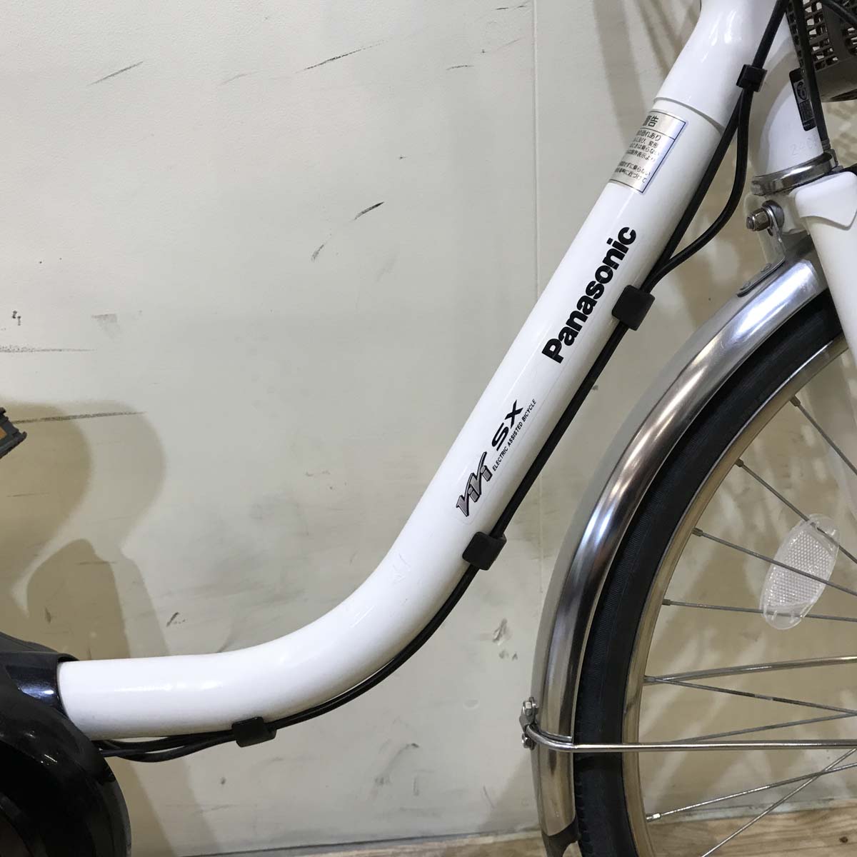 パナソニック ビビ SX ホワイト 24インチ KW113 【中古車】