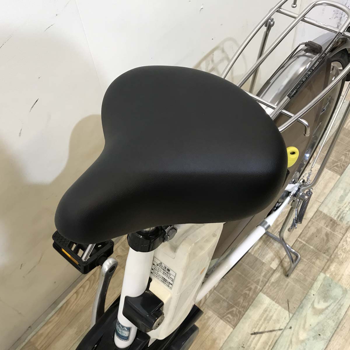 パナソニック ビビ SX ホワイト 24インチ KW113 【中古車】