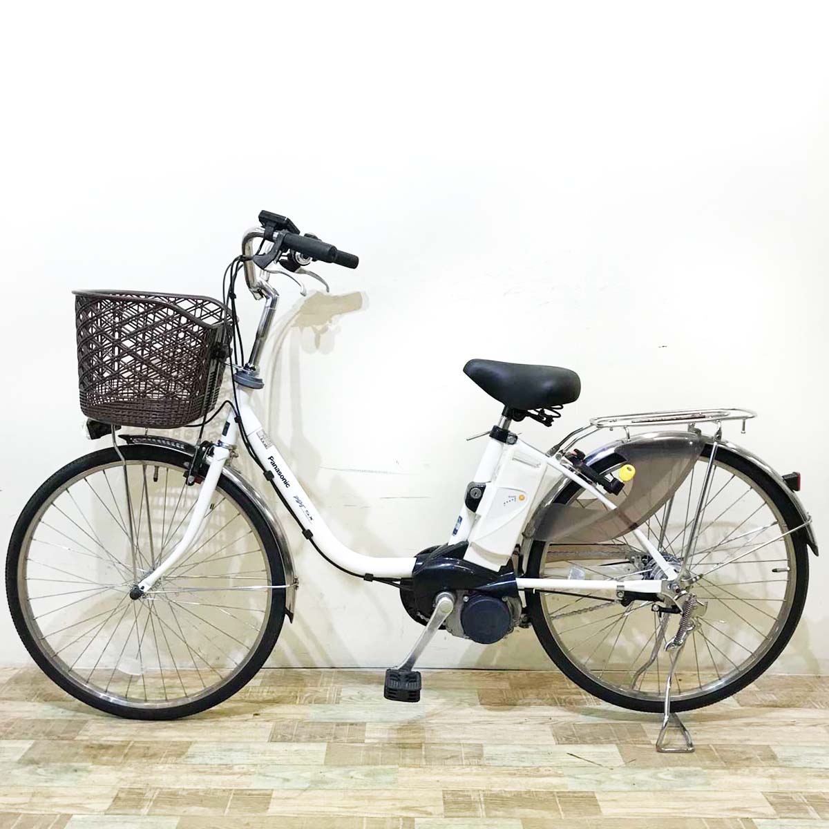 パナソニック ビビ SX ホワイト 24インチ KW113 【中古車】