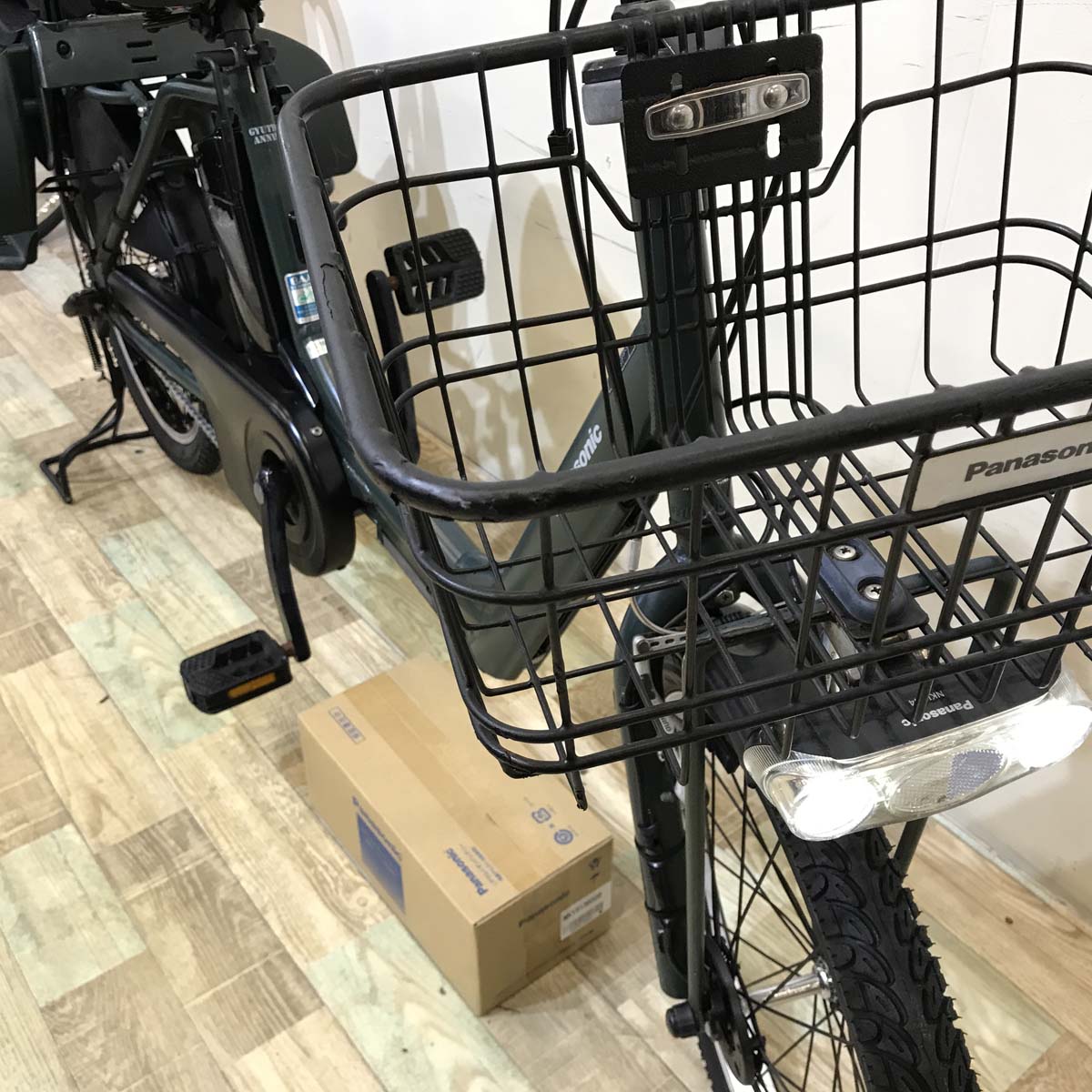 新品バッテリー パナソニック ギュット アニーズ グリーン 20インチ KW115 【中古車】
