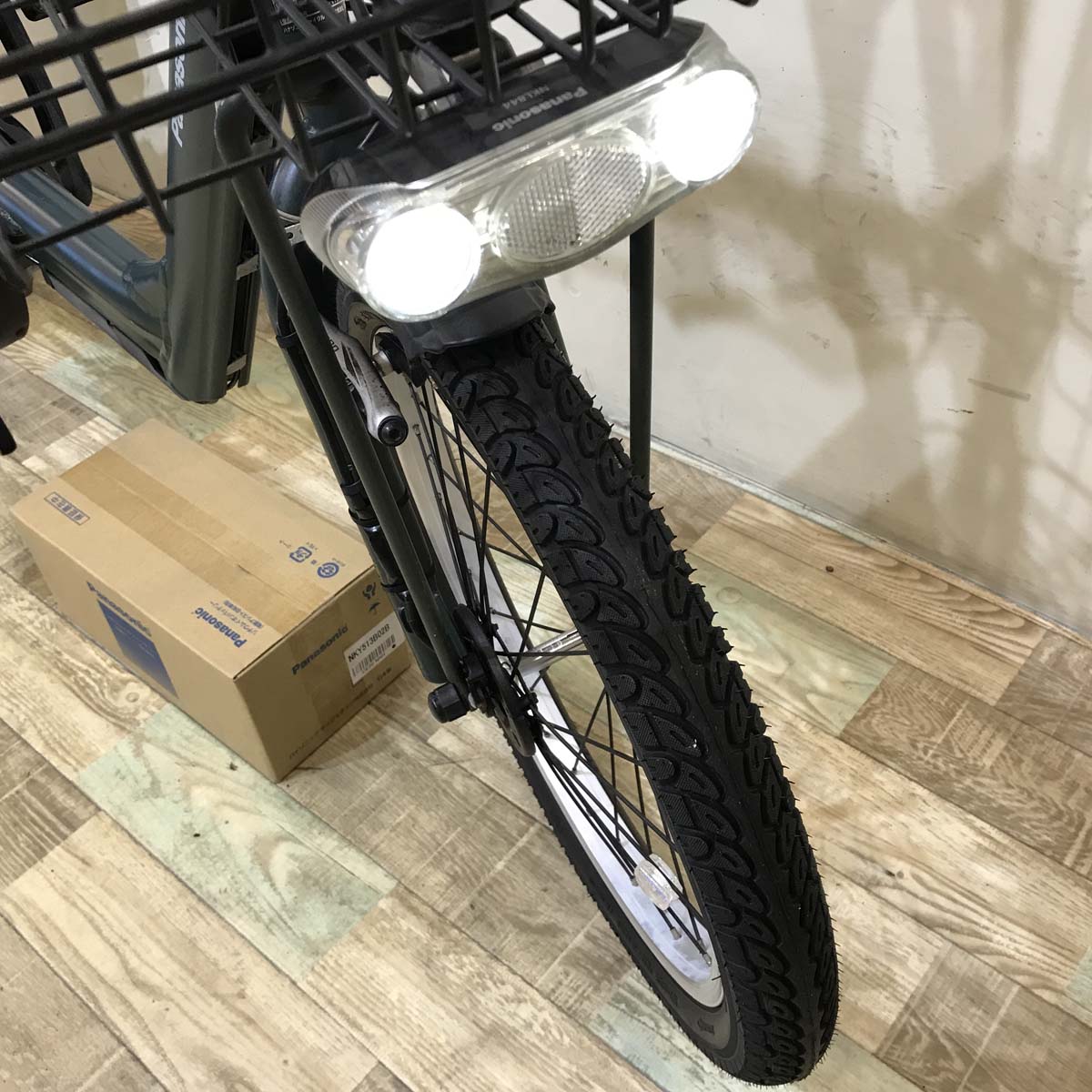 新品バッテリー パナソニック ギュット アニーズ グリーン 20インチ KW115 【中古車】