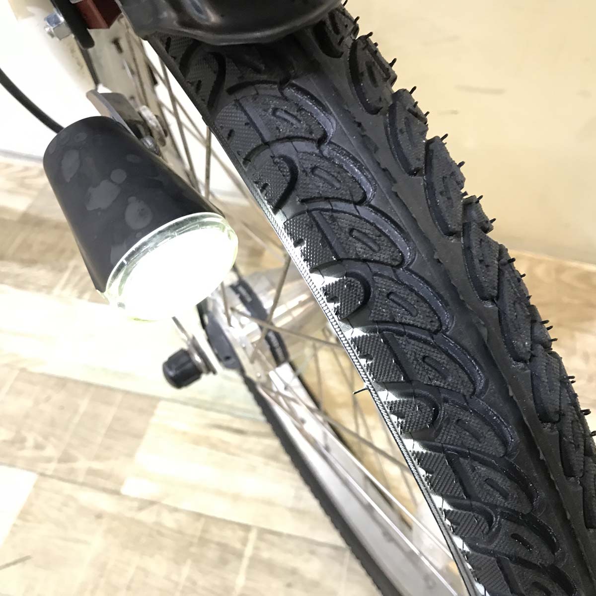 パナソニック ギュット ミニ DX ホワイト 20インチ KW116【中古車】