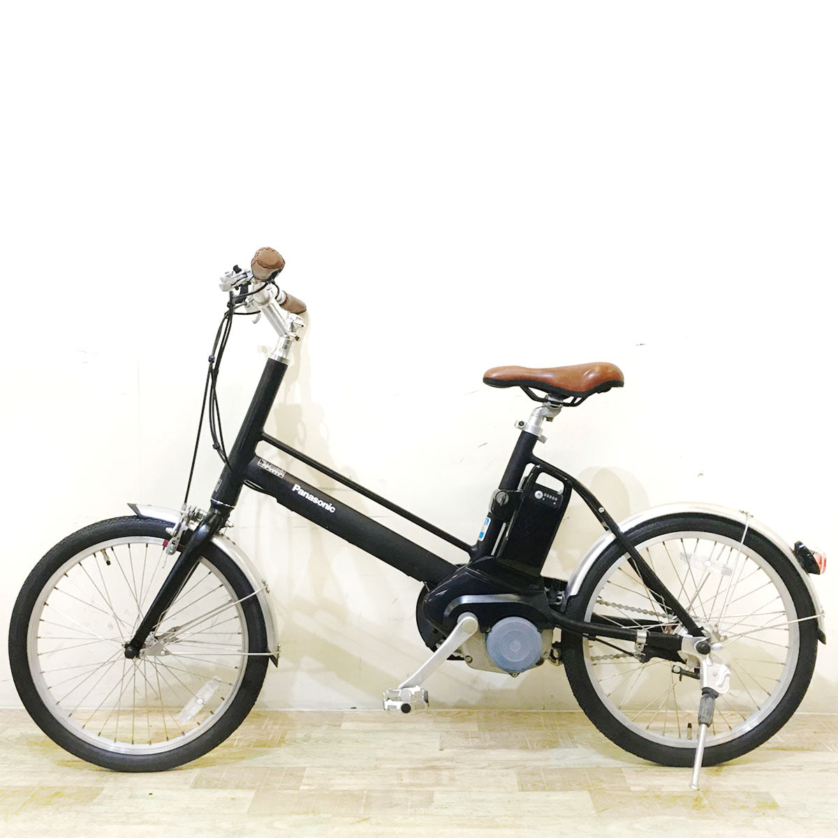 パナソニック J コンセプト ブラック 20インチ KB057 【中古車】