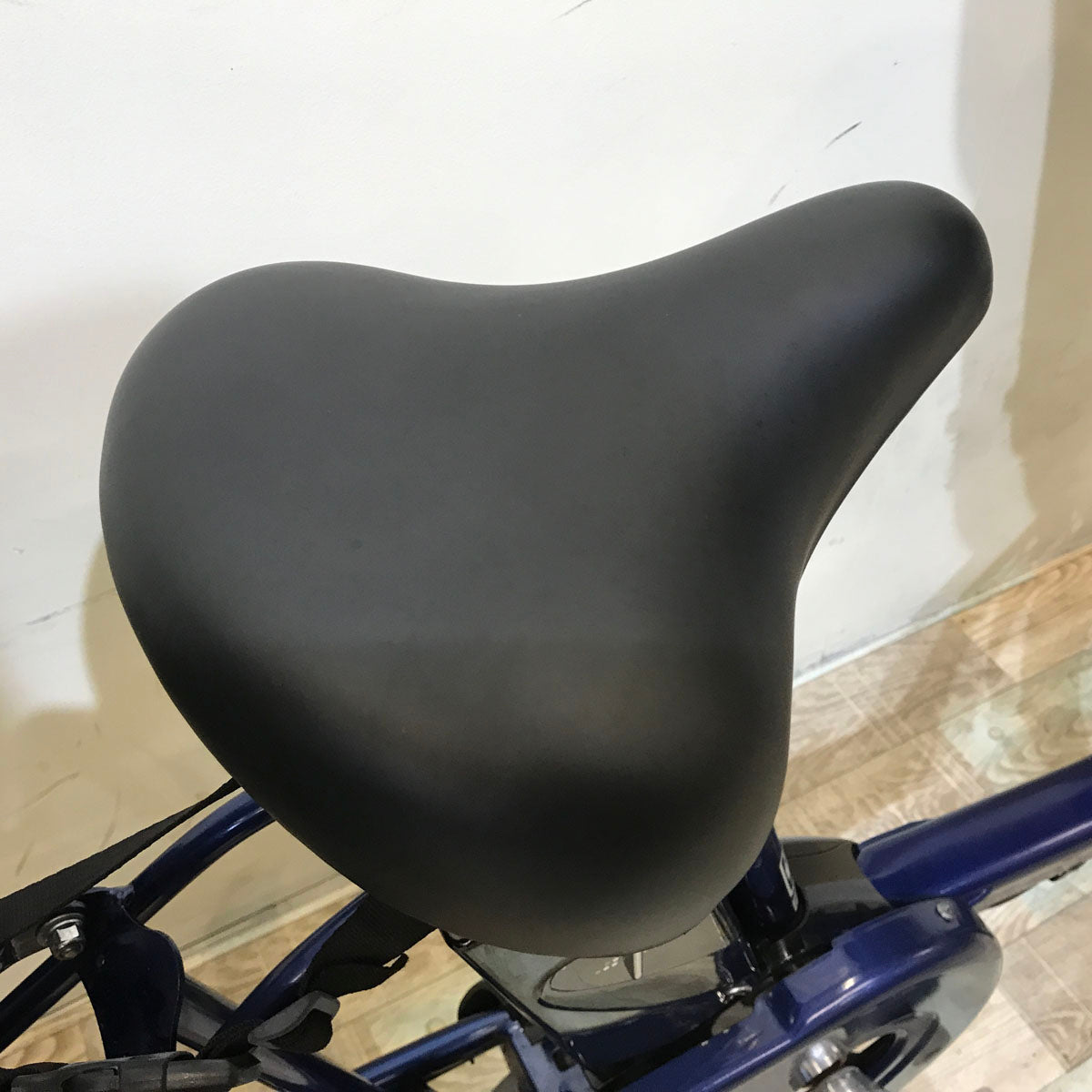 パナソニック ギュット ミニ DX ネイビー 20インチ KS079【中古車】