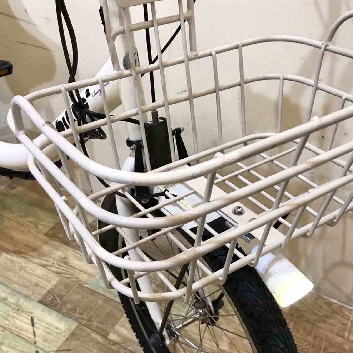 ブリヂストン bikke 2 e ビッケ ツー イー ホワイト 20インチ KX005 【中古車】