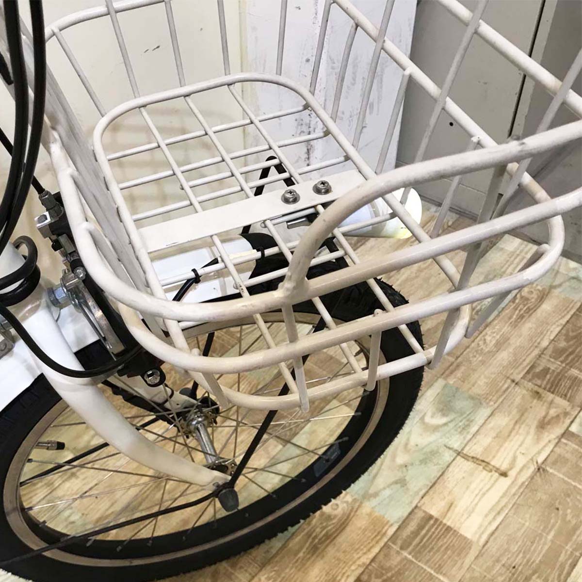 ブリヂストン bikke 2 e ビッケ ツー イー ホワイト 20インチ KX005 【中古車】