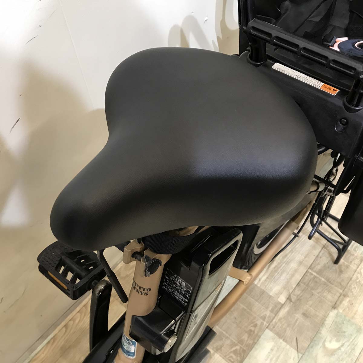パナソニック ギュット アニーズ ゴールド 20インチ KX010【中古車】