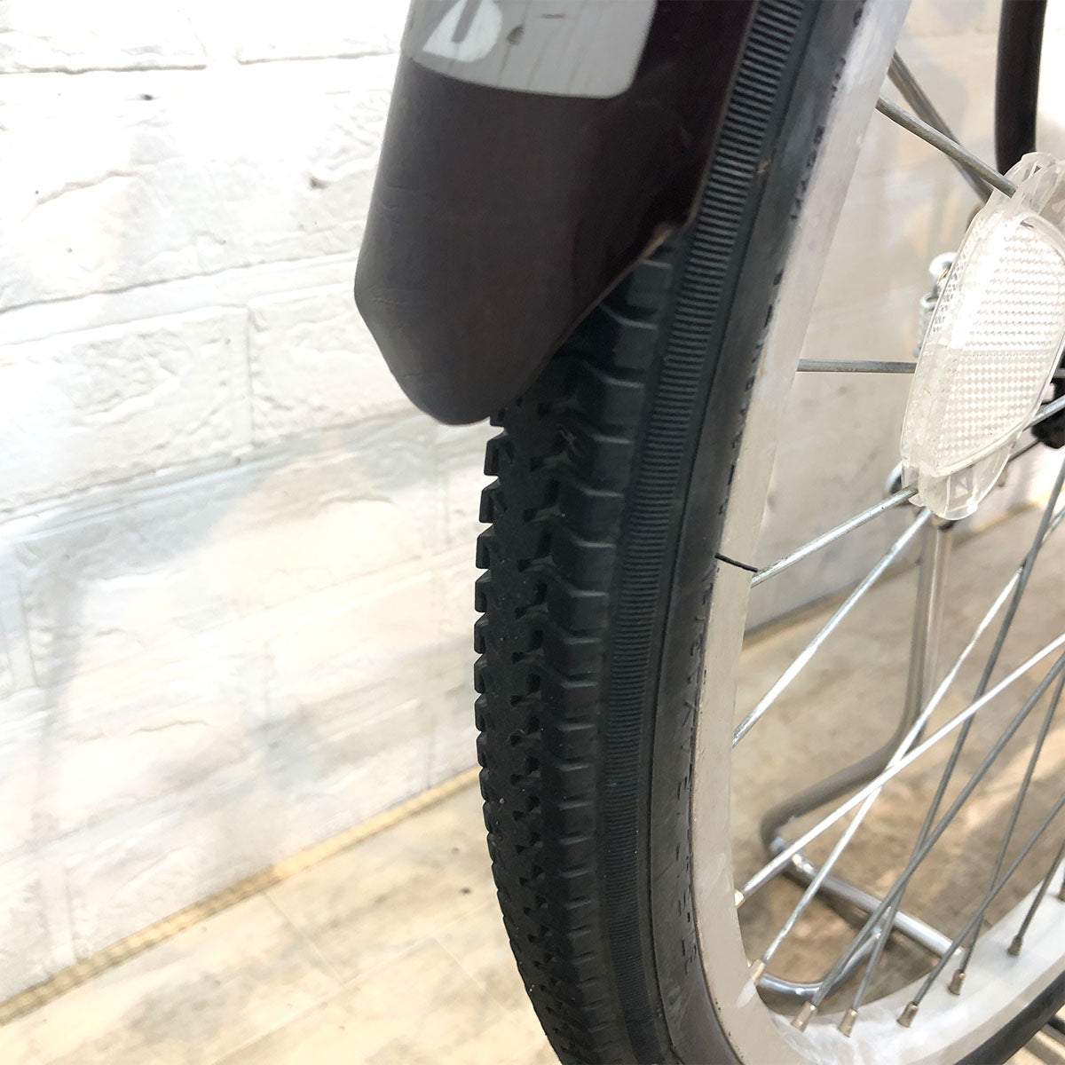 ブリヂストン アシスタ ファイン ブラウン 24インチ YQ066 【中古車】