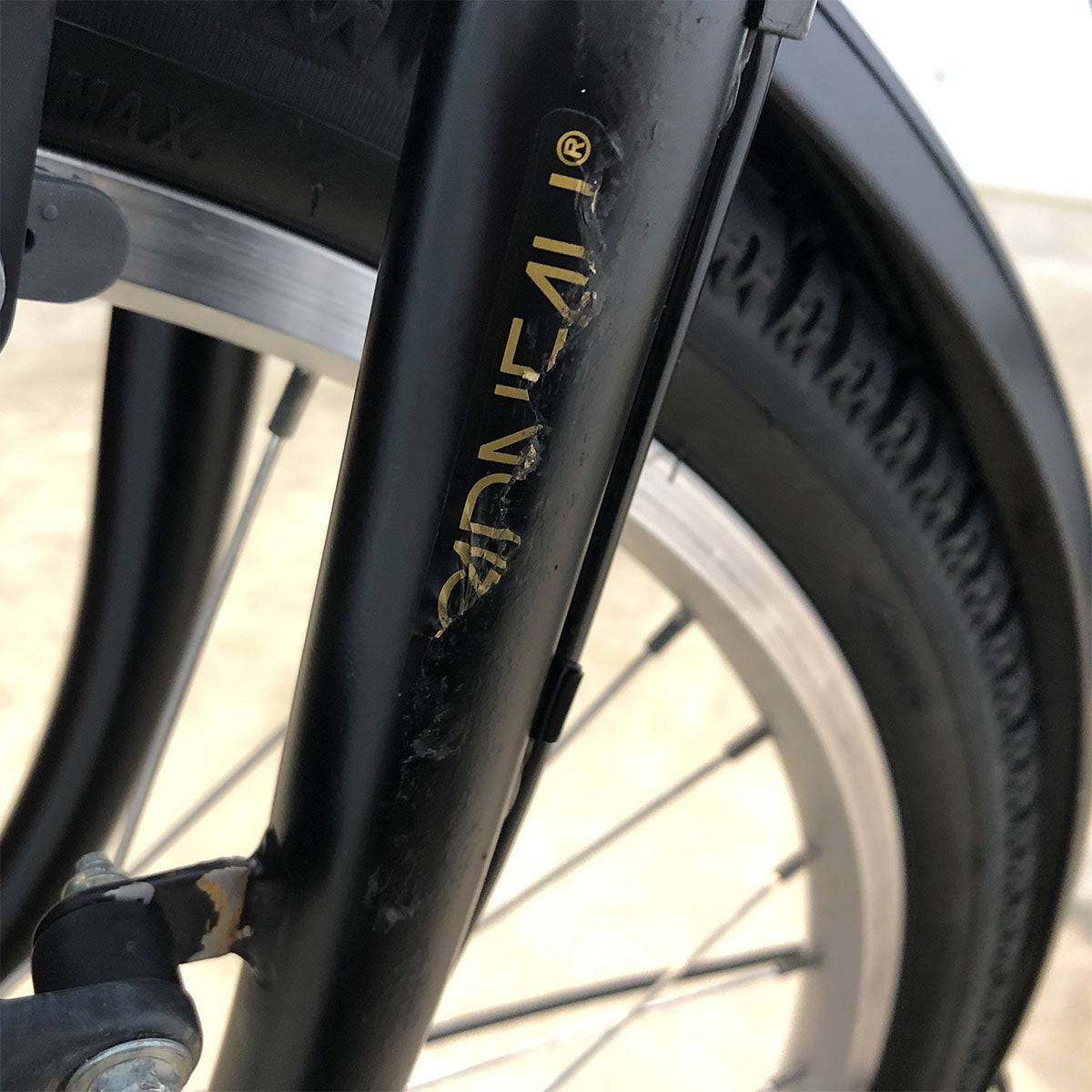 LOUIS GARNEAU ASCENT city ルイガノ アセント シティ ブラック 26インチ YQ073 【中古車】