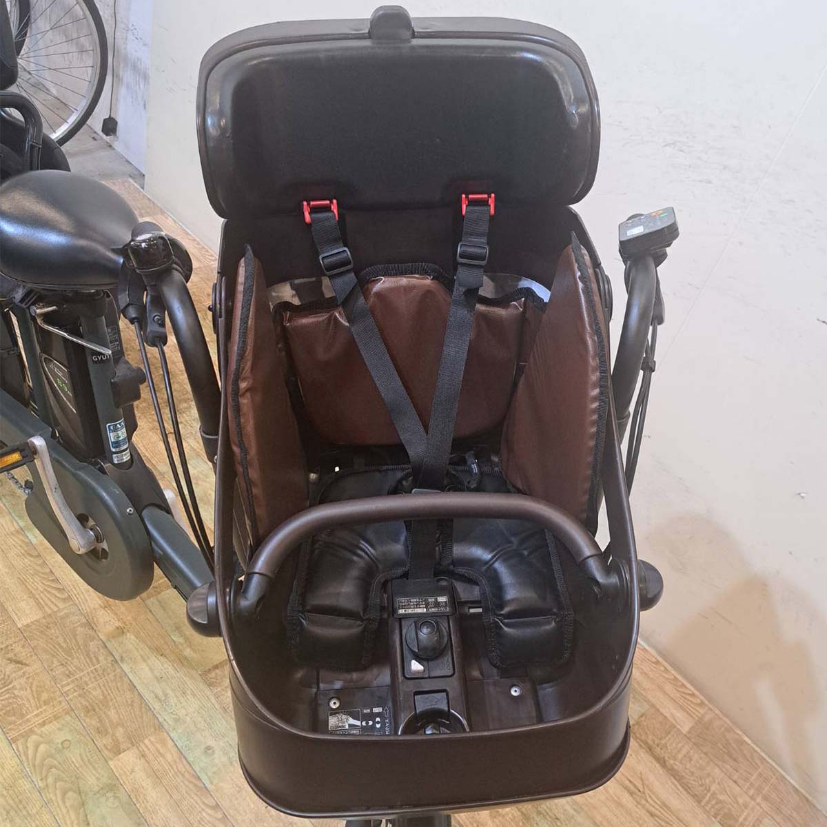 パナソニック ギュット ミニ DX カーキ 20インチ KC007【中古車】