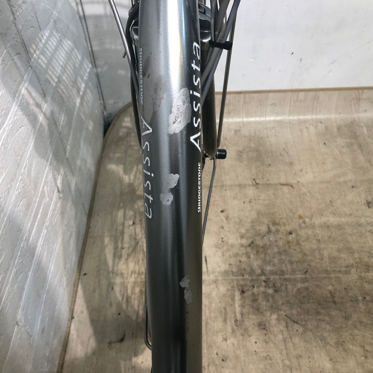 ブリヂストン アシスタ DX シルバー 26インチ YV074 【中古車】