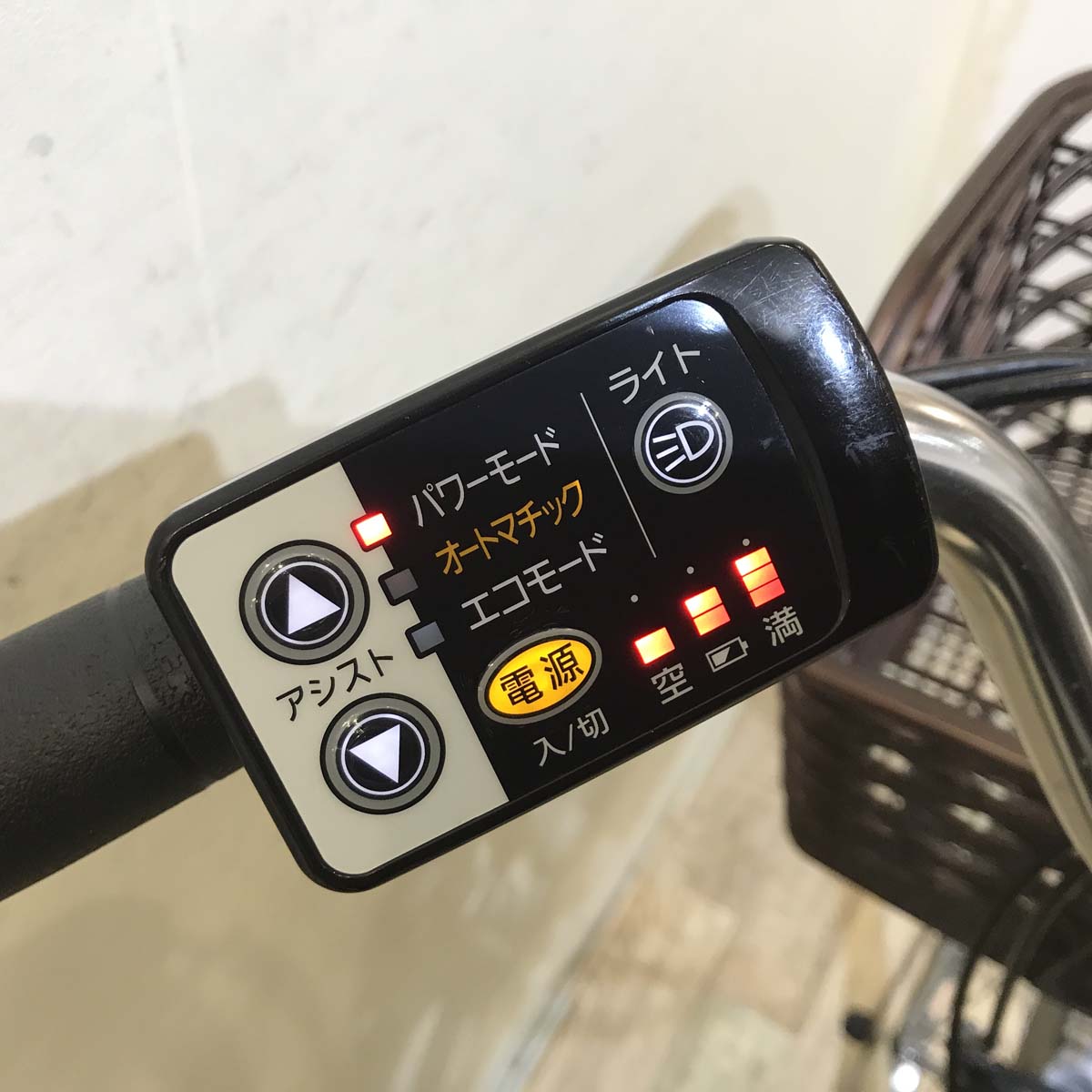 中古電動自転車  パナソニック ビビ スペシャル7 ベージュ 26インチ KB076 