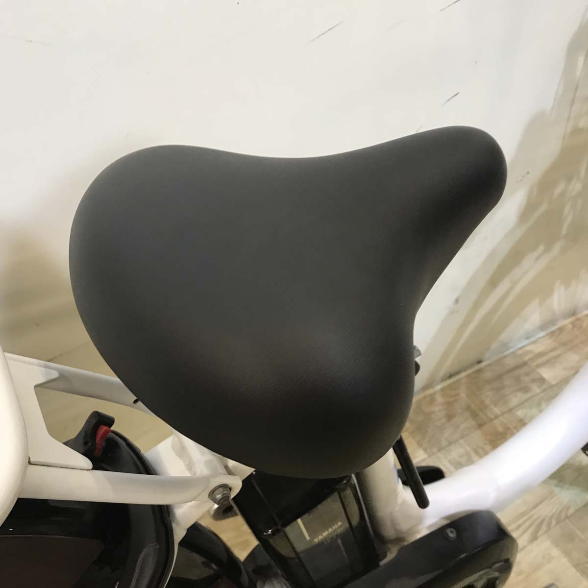 中古電動自転車  ヤマハ PAS With パス ウィズ ホワイト 26インチ KB077