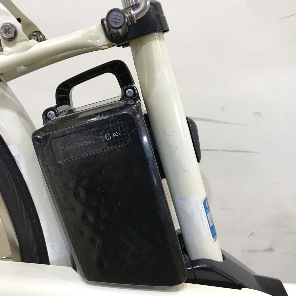 中古電動自転車 パナソニック ビビスタイル ホワイト 26インチ KG087