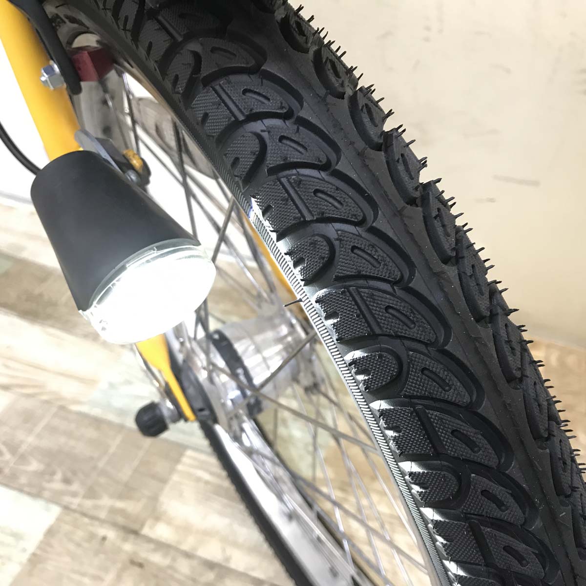パナソニック ギュット ミニ DX イエロー 20インチ KS093【中古車】