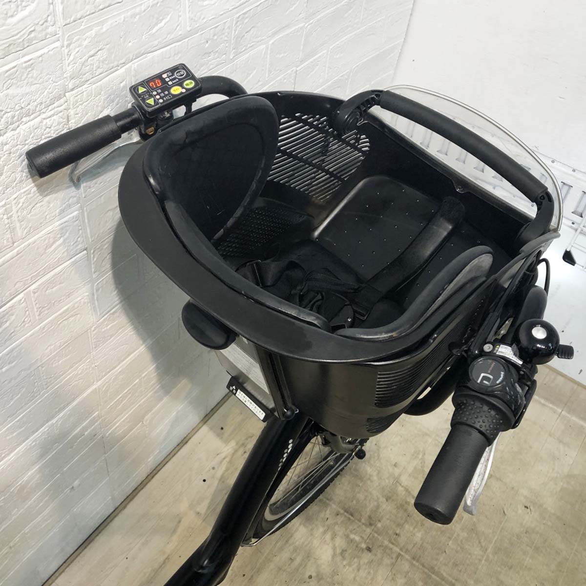 ブリヂストン アンジェリーノプティットe ブラック 20インチ YI009 【中古車】