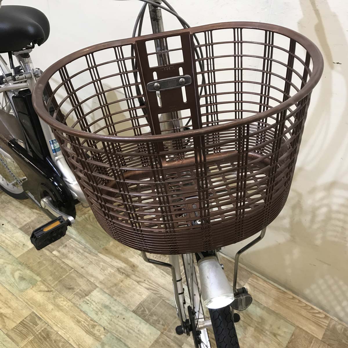 パナソニック ビビ ライト U ウォームシルバー 26インチ KB082 【中古車】