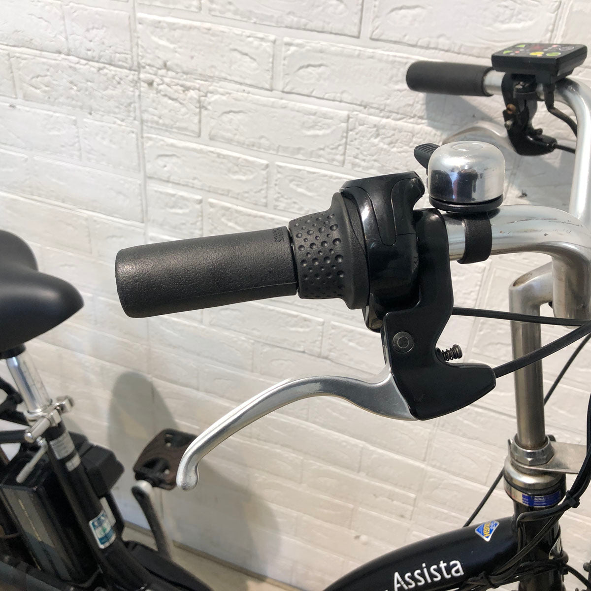 中古電動自転車 ブリヂストン アシスタ DX スペシャル ブラック 26インチ YD009