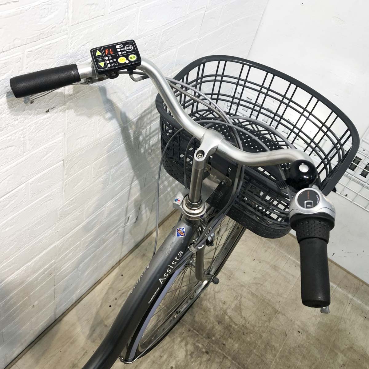 ブリヂストン アシスタDX シルバー 26インチ YI011 【中古車】