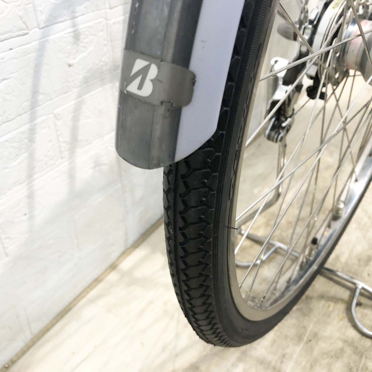 中古電動自転車 ブリヂストン アシスタDX シルバー 26インチ YI011