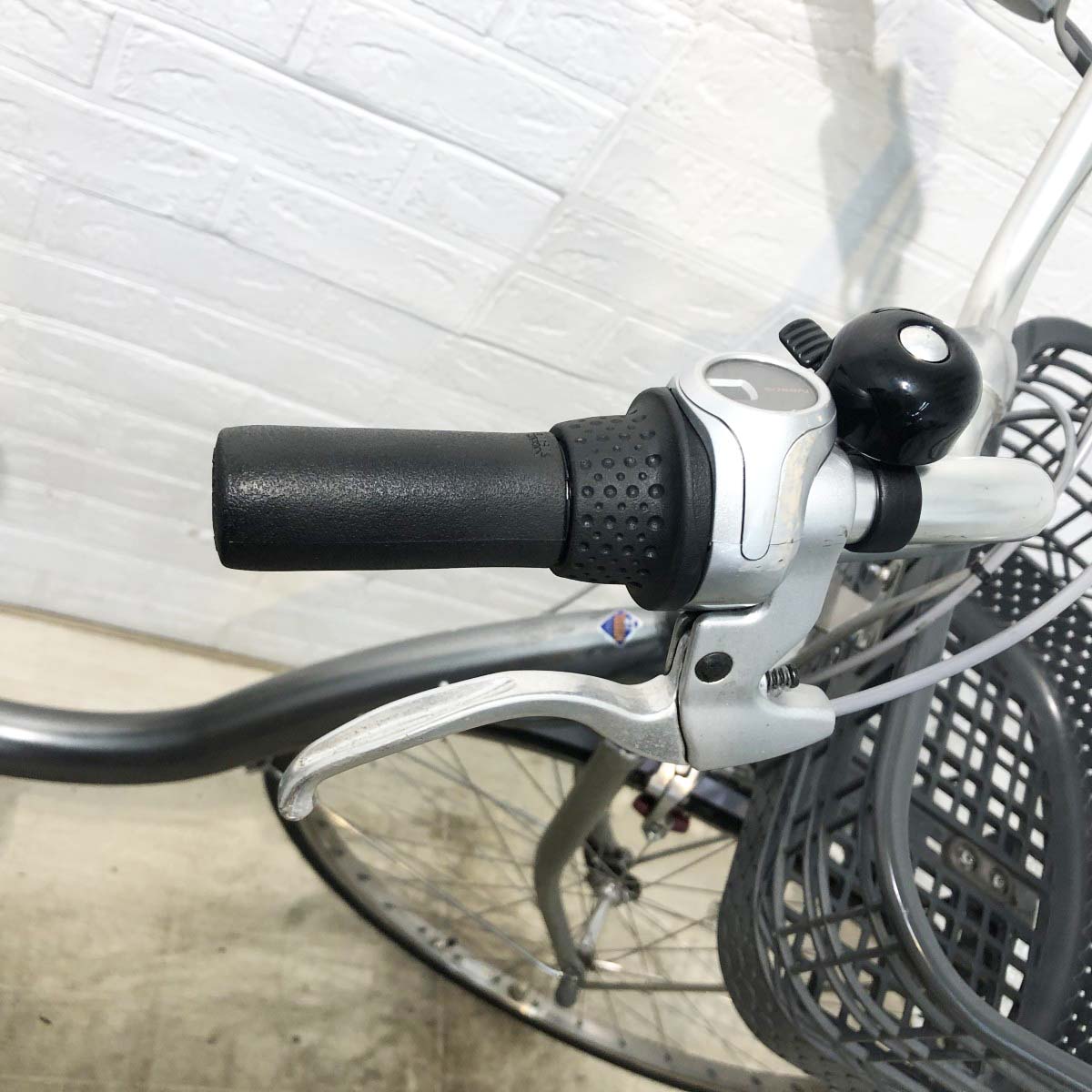 ブリヂストン アシスタDX シルバー 26インチ YI011 【中古車】